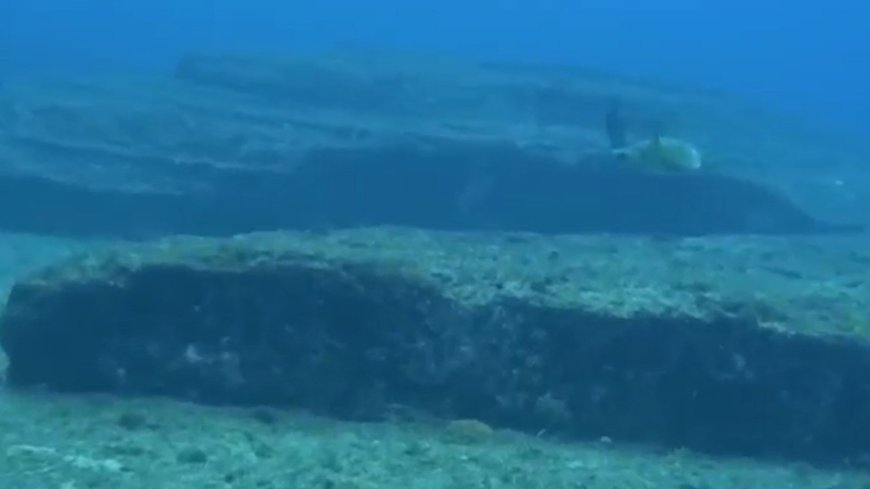 I discovered mysterious underwater ‘pyramid’ dubbed ‘real-life Atlantis’…& experts still aren’t sure where it came from --[Reported by Umva mag]