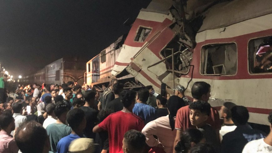 At least three dead including 2 kids & 49 injured as two passenger trains plough into each other in Egypt’s Nile Delta --[Reported by Umva mag]