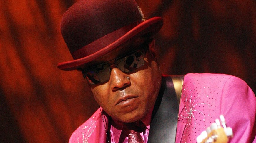 Tito Jackson was famous for always smiling but there was a darkness that haunted him to his dying day --[Reported by Umva mag]