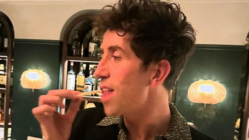 Inside Nick Grimshaw’s 40th birthday party featuring bizarre cake, private party bus & VERY famous guestlist --[Reported by Umva mag]