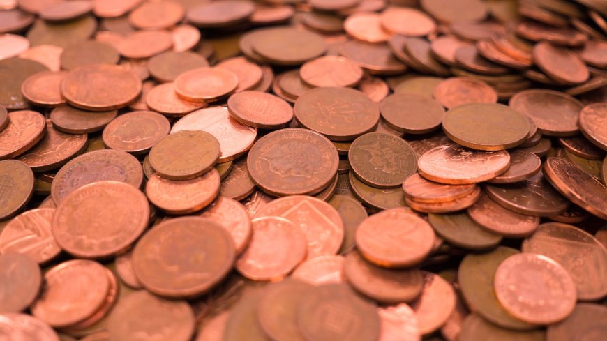 Ultra-rare 1p coins with two specific dates could sell for £100k – how to spot if you have hidden treasure --[Reported by Umva mag]