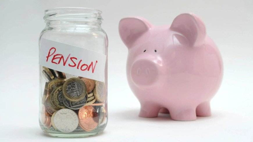 Exact date thousands of households need to act by to boost state pension by £5,000 --[Reported by Umva mag]