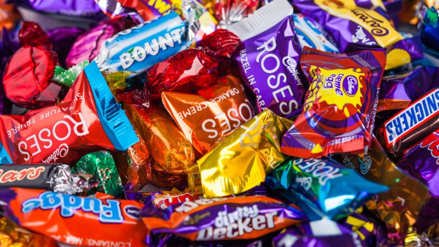 Major supermarket is selling tubs of Quality Street and Celebrations for just £2.99 – but you need to be quick --[Reported by Umva mag]