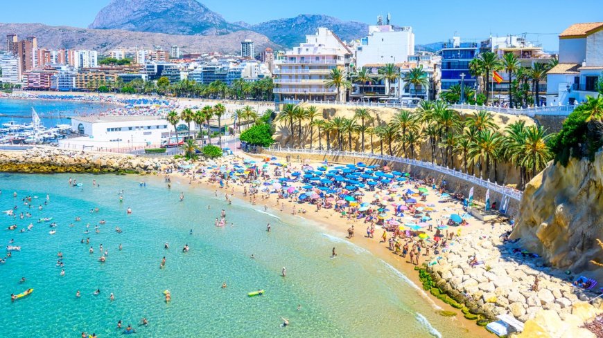 Benidorm introduces strict new driving rule with massive 200-euro fine if you break it --[Reported by Umva mag]