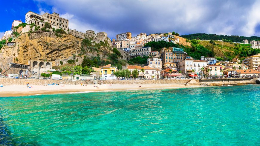 Little-known Italian town dubbed the ‘city of ice cream’ has sandy beach and £15 UK flights --[Reported by Umva mag]