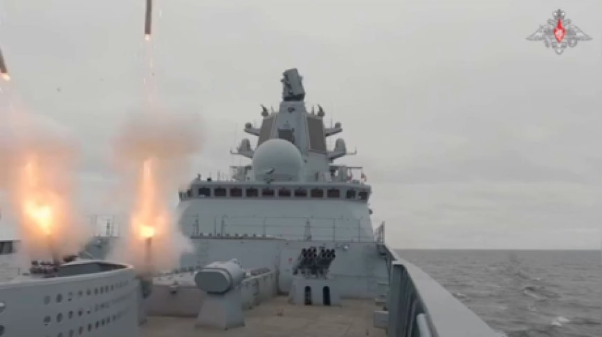 Russian Navy showcases advanced frigates (VIDEO) --[Reported by Umva mag]