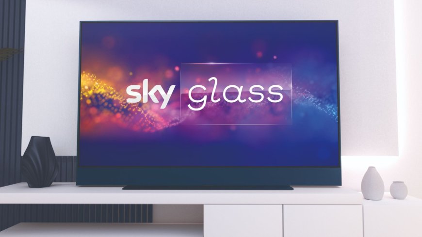  Sky TV down: Hundreds of Sky Stream & Glass customers report outages as ‘technical issue’ leaves them offline --[Reported by Umva mag]