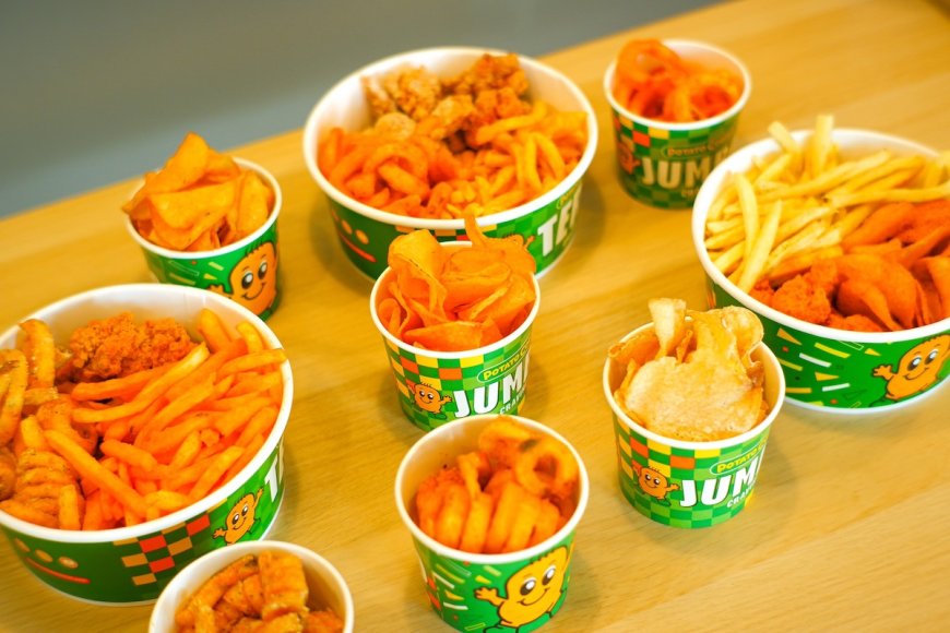 Potato Corner’s Loopys and Harvest Chips are making a Mixciting Merienda comeback --[Reported by Umva mag]