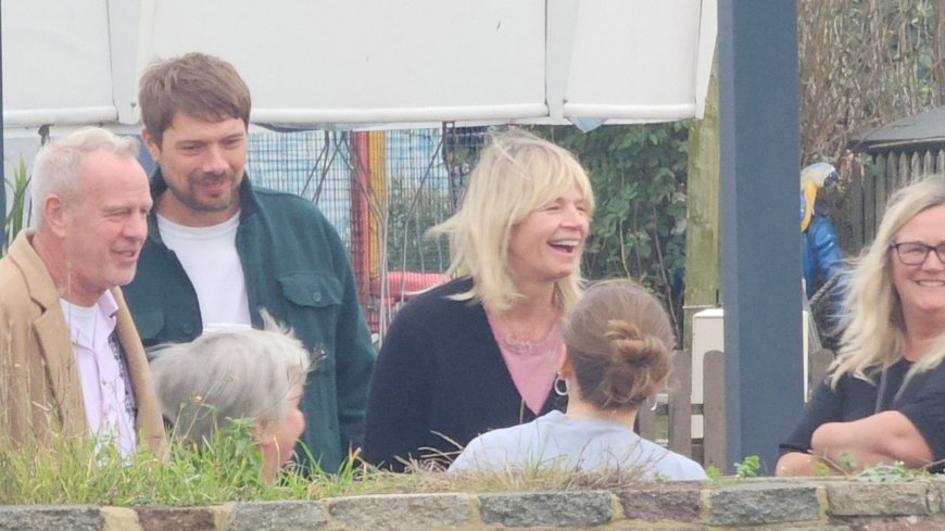 Zoe Ball laughs and jokes with friends and ex husband Fatboy Slim in Brighton after ‘going missing’ from Radio 2 show --[Reported by Umva mag]