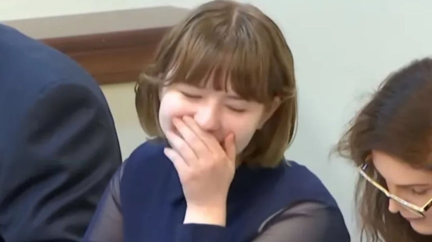 Watch bloodcurdling moment teen ‘murderer’ Carly Gregg, 14, GIGGLES in court after ‘fatally shooting mom in the face’ --[Reported by Umva mag]