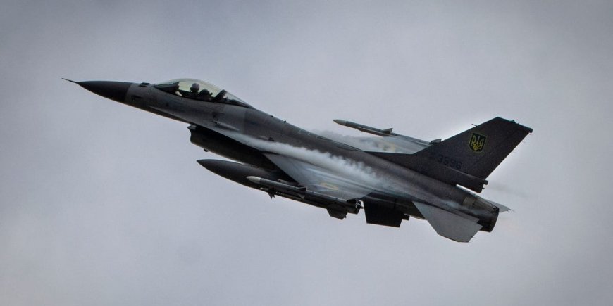 The West's restrictions on Ukraine's weapons are making its F-16s less effective, military experts say --[Reported by Umva mag]