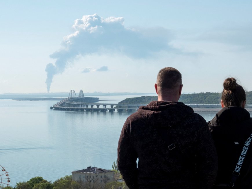 As Russia’s war escalates, will Ukraine down the Kerch Bridge in Crimea? --[Reported by Umva mag]