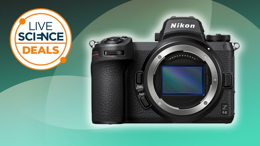 Save $500 on Nikon Z6 II accessory bundle at Adorama --[Reported by Umva mag]