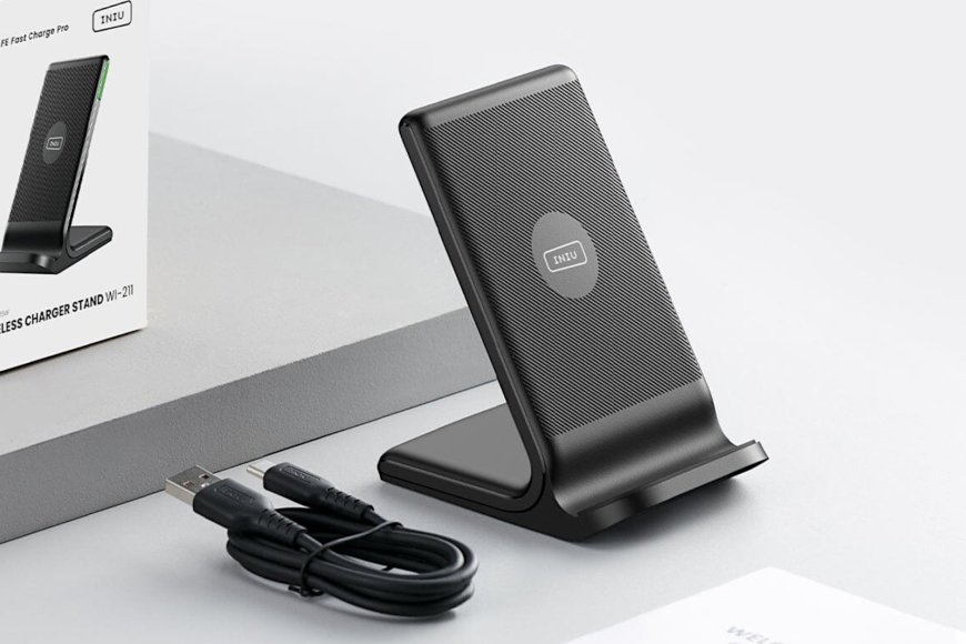 This wireless charger is also a phone stand, and it’s only $12 today --[Reported by Umva mag]