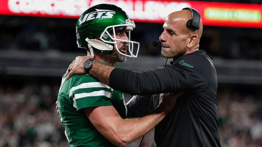 Aaron Rodgers explains why he rejected Robert Saleh's hug in Jets' home-opening win --[Reported by Umva mag]