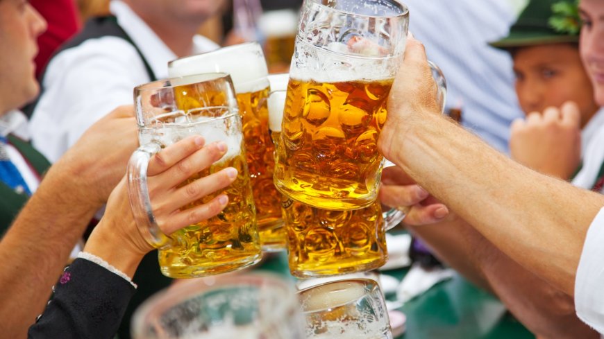 Four cash-saving ways to celebrate Oktoberfest at home – from outfits, food and beer --[Reported by Umva mag]