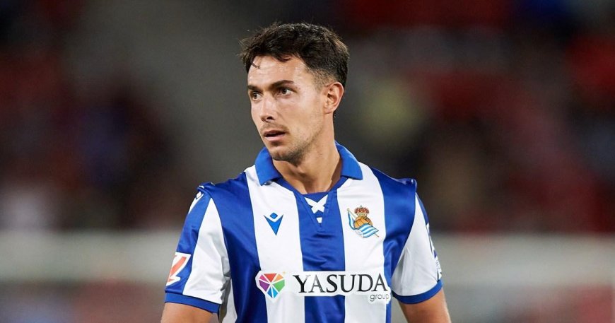 Arne Slot reveals plan for Martin Zubimendi after failed Liverpool transfer --[Reported by Umva mag]