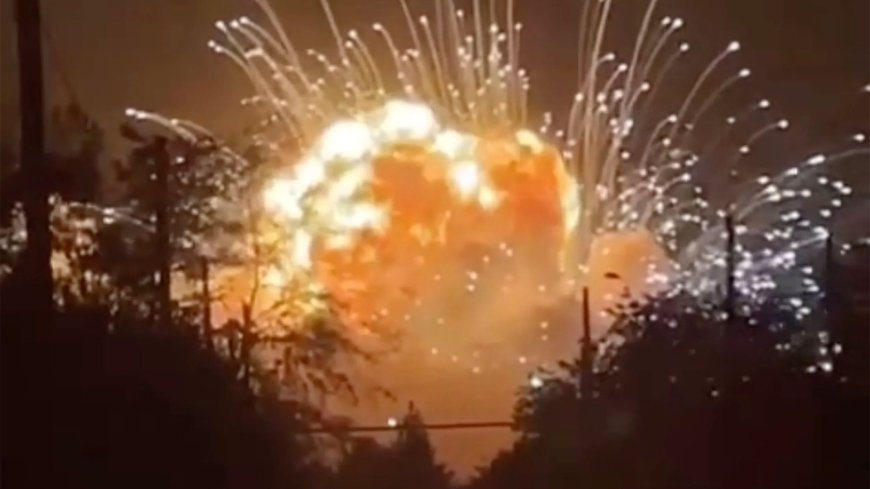 Moment apocalyptic blast rips through Putin’s ammo dump ‘storing weapons from North Korea’ sparking mushroom cloud --[Reported by Umva mag]