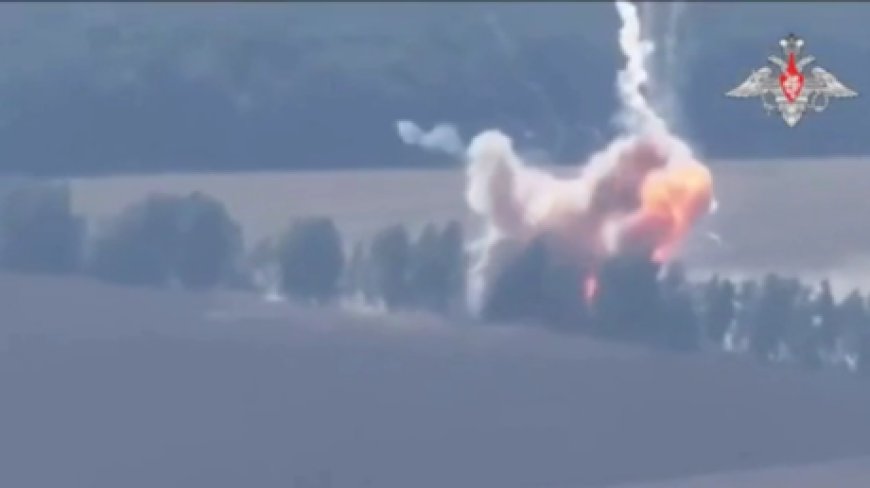 Russian drones tear Ukrainian tank to pieces – MOD (VIDEO) --[Reported by Umva mag]