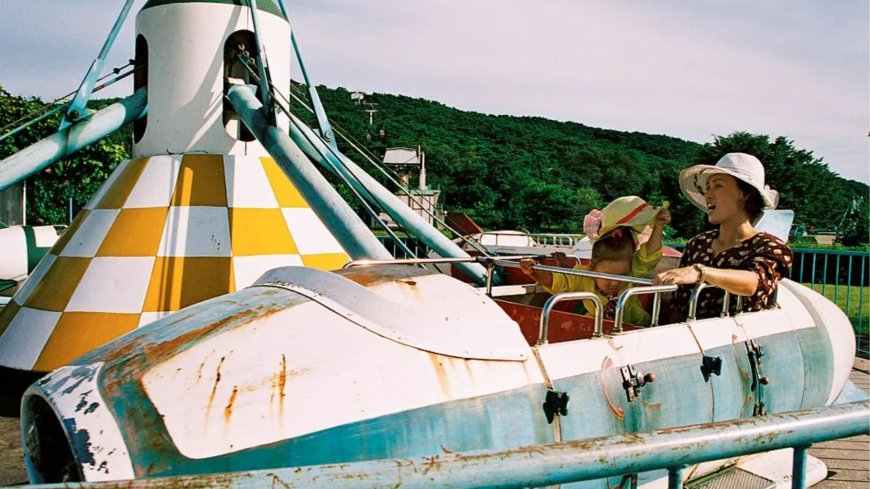 Inside ‘world’s most depressing theme park’ in N.Korea that refuses to close despite rickety rides & rusting fairground --[Reported by Umva mag]