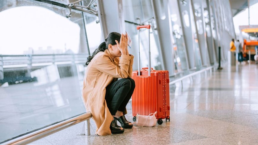 Woman is left alone in 'creepy' section of airport as 'best friend' heads for hotel --[Reported by Umva mag]