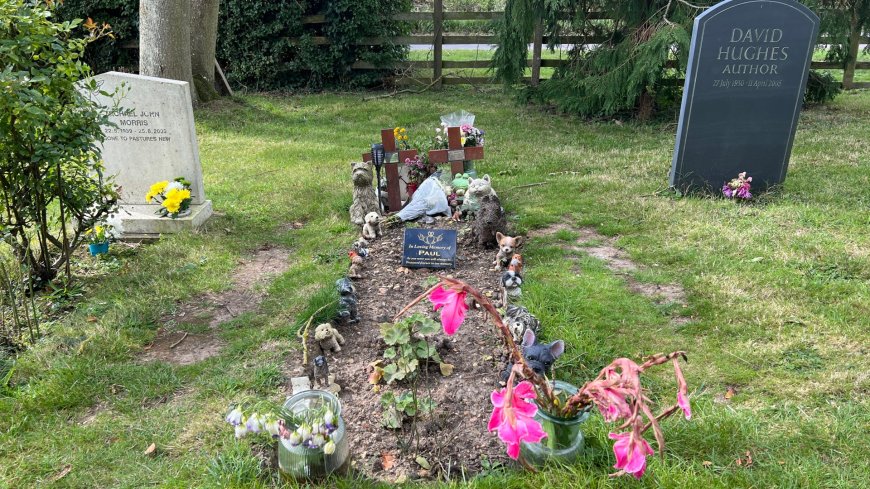 TV favourite Paul O’Grady’s grave still has no headstone due to red tape — 18 months after his death --[Reported by Umva mag]