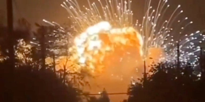 Video shows enormous explosion at Russian ammunition depot that Ukraine says housed munitions from North Korea --[Reported by Umva mag]