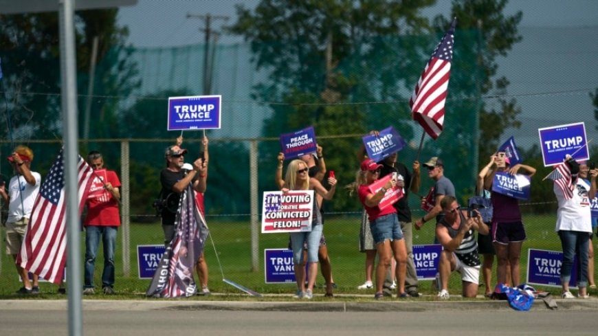 Republicans in swing states say they see scant signs of groups door-knocking for Trump --[Reported by Umva mag]