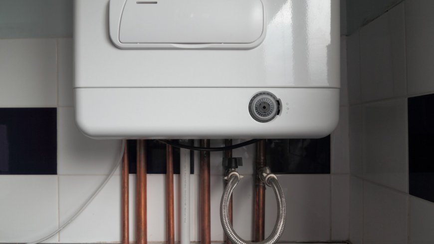 Brits could be slapped with £180 ‘boiler tax’ as ministers set to revive heat pump targets --[Reported by Umva mag]