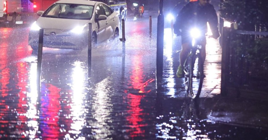 Commuters face travel chaos with Tube lines and motorways hit by flooding --[Reported by Umva mag]