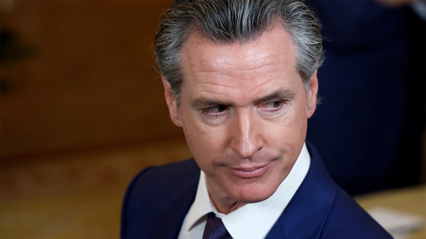 Newsom vetoes bill that would let DACA students work at state's public universities --[Reported by Umva mag]