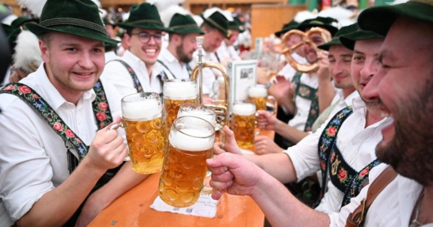 Best London beer halls and events to Celebrate Oktoberfest 2024  --[Reported by Umva mag]