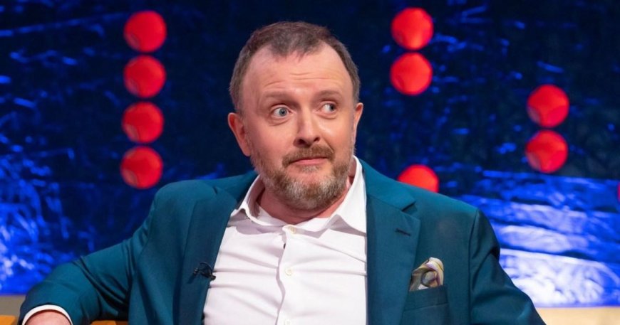 Strictly star Chris McCausland almost had a very different career before comedy --[Reported by Umva mag]