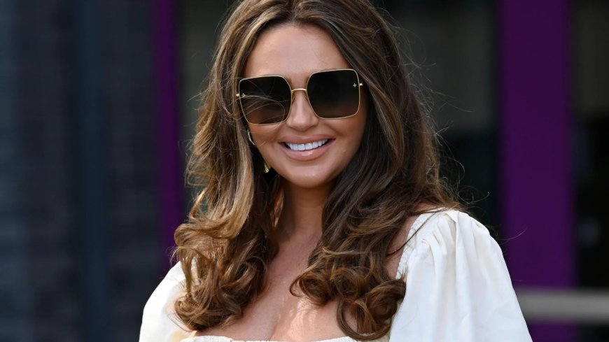 Charlotte Dawson reveals the two baby names she’s torn between as she reveals gender of third child --[Reported by Umva mag]