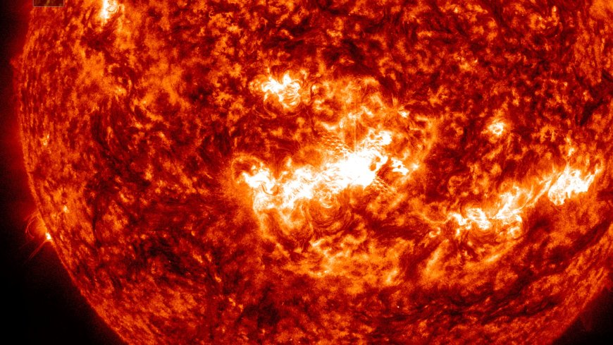 Scientists have found evidence of past extreme solar storms. Their return could be disastrous for our technology-based societies --[Reported by Umva mag]