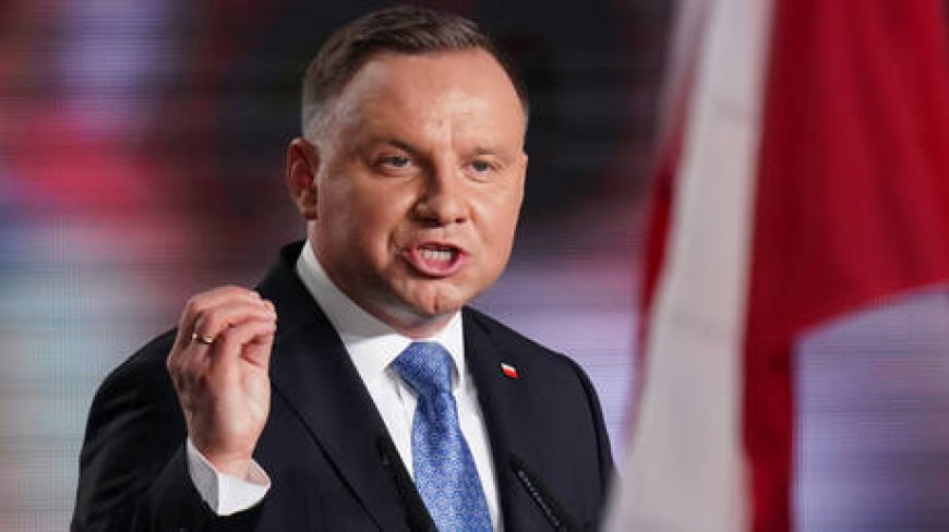 Ukraine has ‘problems’ with its Nazi past – Polish president --[Reported by Umva mag]