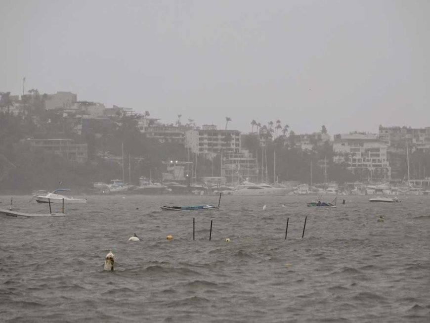 2 dead after John hits Mexico’s Pacific coast as a hurricane --[Reported by Umva mag]