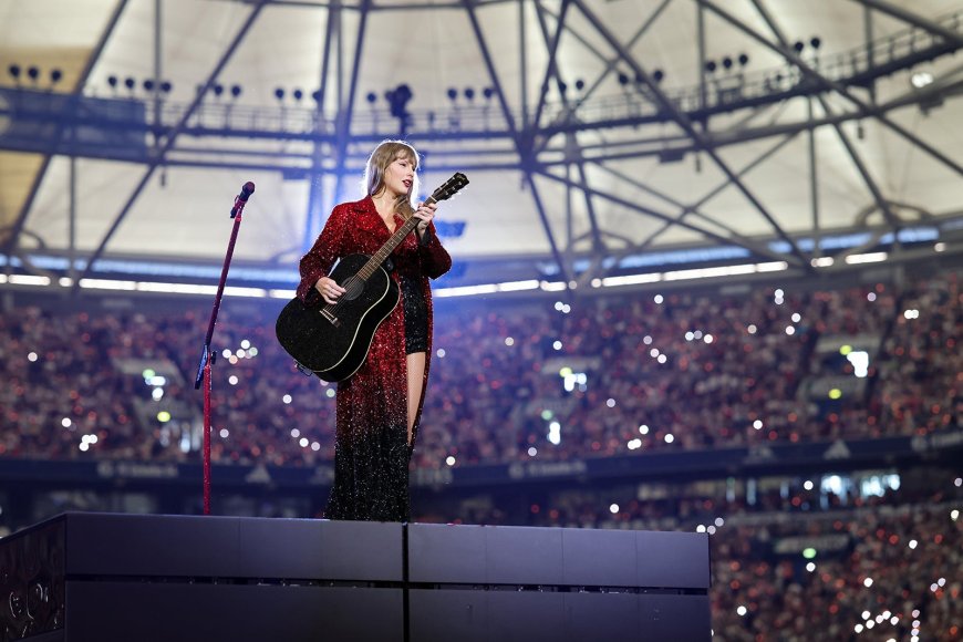 How the right credit cards got me face-value Taylor Swift tickets and a $900 hotel room for the night --[Reported by Umva mag]