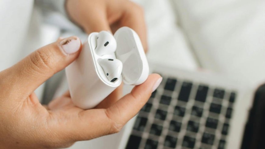 AirPods 4 vs Pro 2: Is the newer model worth it? --[Reported by Umva mag]