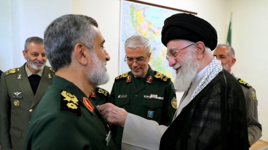 Iran's Khamenei decorates commander for Israel attack --[Reported by Umva mag]