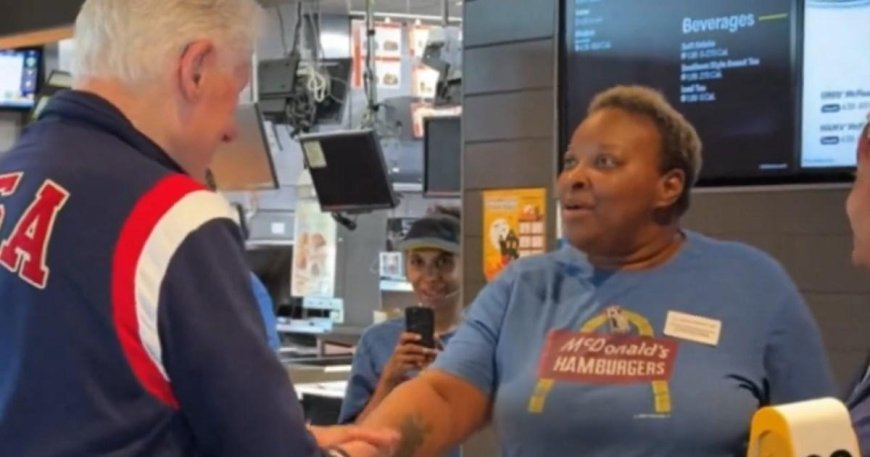 Moment McDonald’s worker mistakes ex-President Bill Clinton for Joe Biden --[Reported by Umva mag]