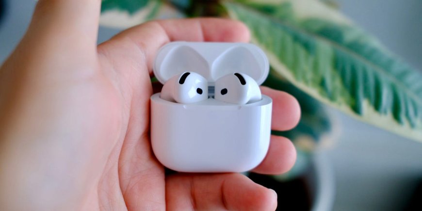 Apple AirPods 4 review: Solid noise-canceling for people who prefer an open fit that doesn't plug their ears --[Reported by Umva mag]