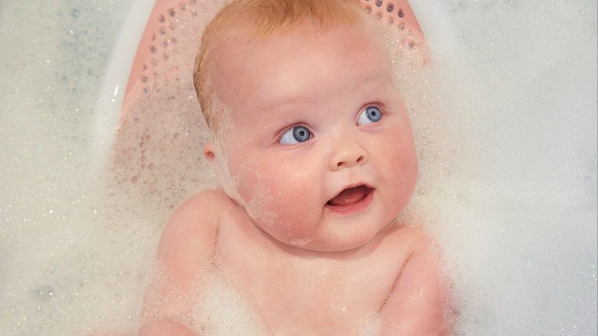 Urgent warning over ‘safety device’ parents rely on at bath time that could put your baby at risk of drowning --[Reported by Umva mag]