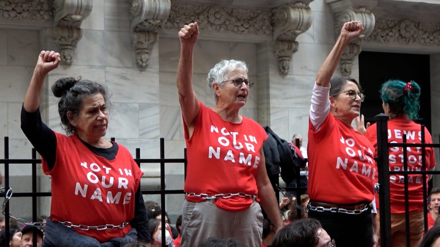 Protesters block New York stock exchange over US arms for Israel --[Reported by Umva mag]