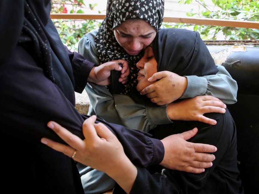 10 members of displaced family killed in Gaza --[Reported by Umva mag]