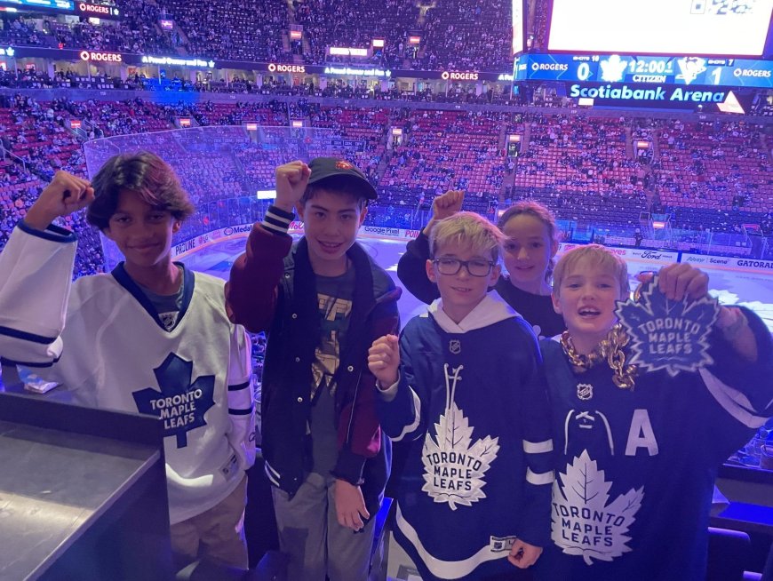 WARMINGTON: Maple Leafs fans dreaming big at Buds' season home opener --[Reported by Umva mag]