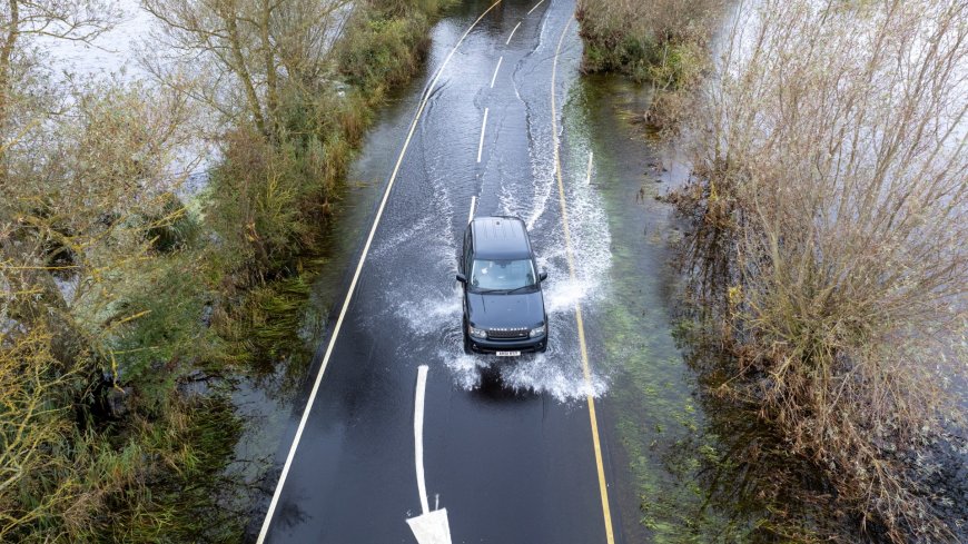 UK weather: Met Office warns of power cuts & flooding as sheet of heavy rain set to batter Brits – is your area hit? --[Reported by Umva mag]