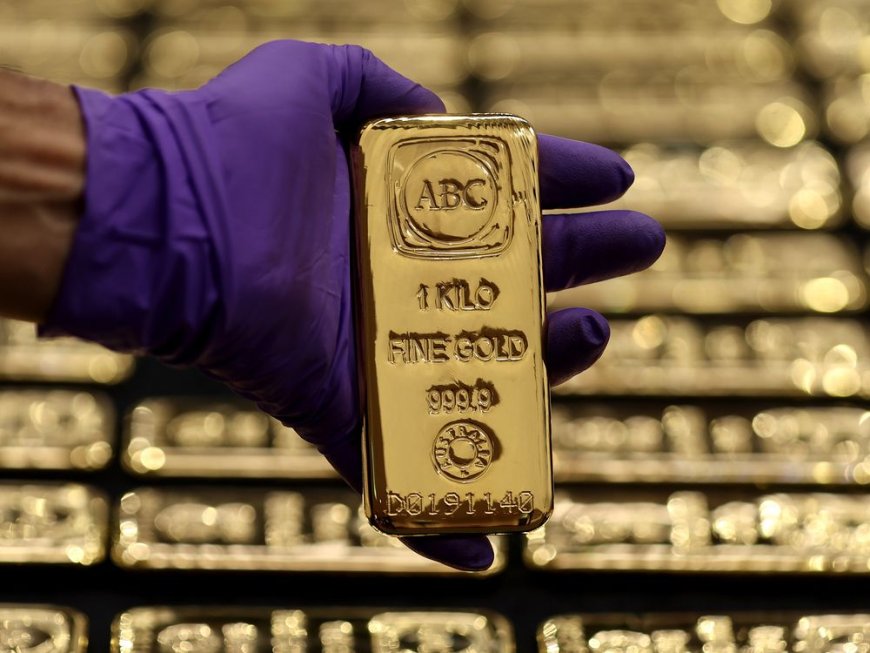 Gold nears fresh record with focus on U.S. election and fed rates --[Reported by Umva mag]