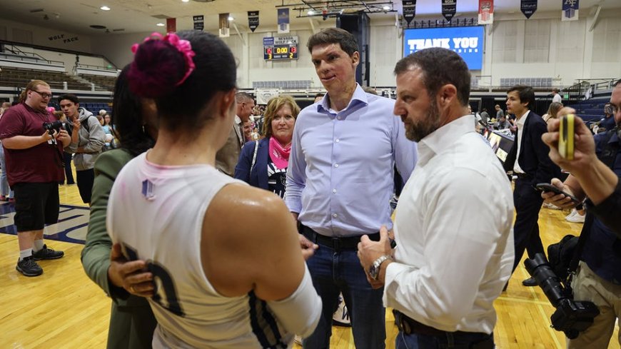 Senate hopeful Sam Brown, Tulsi Gabbard show support for Nevada women's volleyball team amid SJSU trans drama --[Reported by Umva mag]