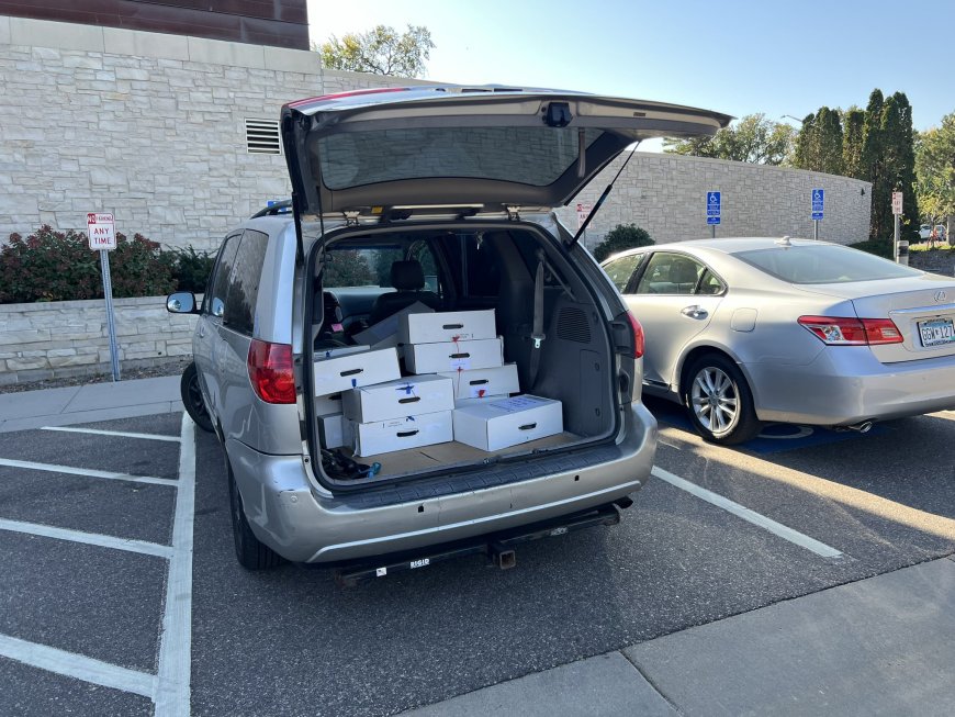 Officials in Hennepin County, Minnesota Face Backlash After ‘County Courier Vehicle’ with Boxes of Ballots Left Unattended, Hatchback Conspicuously Open in Parking Lot --[Reported by Umva mag]